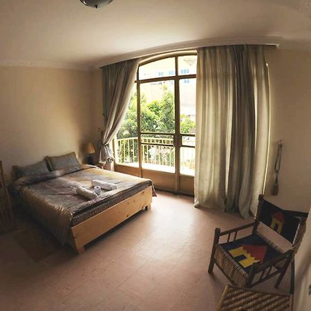 Hotel Mr. Martins Cozy Place à Addis-Abeba Extérieur photo
